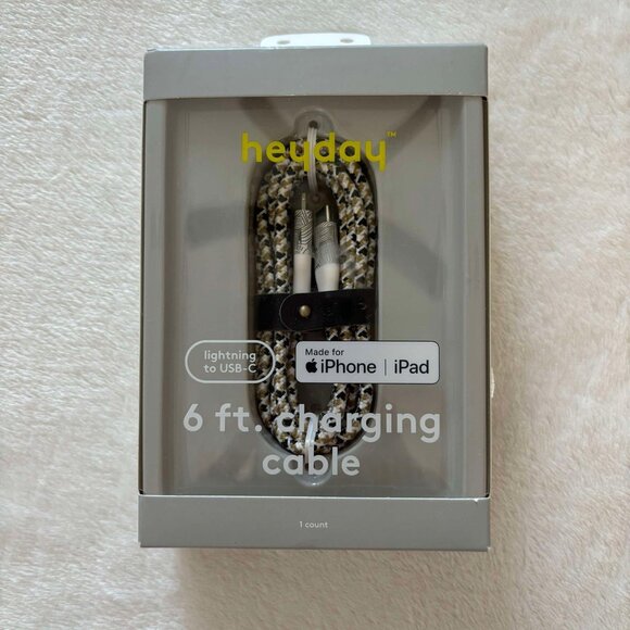 Brand New Heyday Black, Brown & White Colored 6ft. Lightning Cable to USB-C - Picture 2 of 5